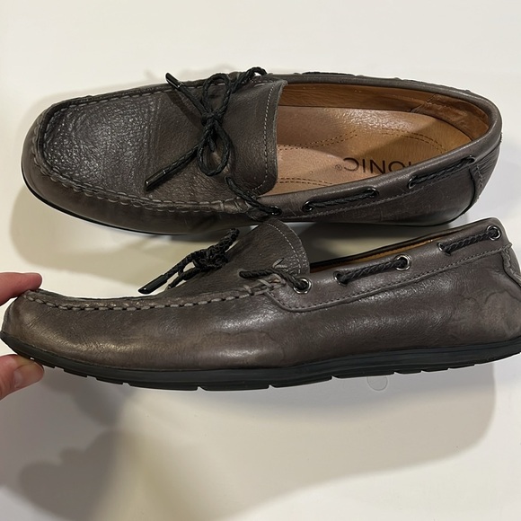 Vionic - Gray/Brown Leather Slip-On Loafers, Driving, 8 - Picture 9 of 9